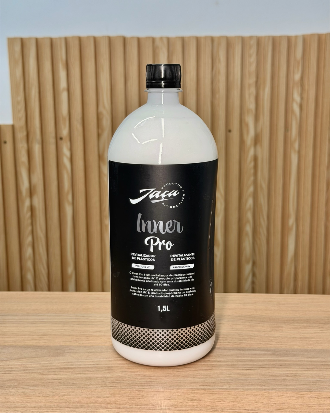 INNER PRO JAÇA - RENOVADOR DE PLÁSTICOS INTERIORES 1,5l